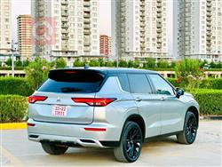 میتسوبیشی ئاوتلاندەر